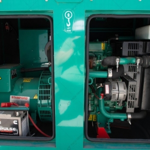 Дизельный генератор Cummins C20D5P 17.6/16 кВт