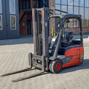 Вилочный погрузчик Linde E18-02 2016 г. 7669 м/ч., № 5560