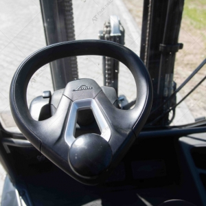 Вилочный погрузчик Linde H25T-01 2020 г. 39,6 кВт., 5026 м/ч. №6084