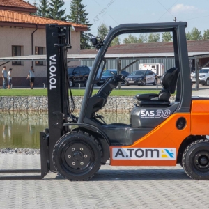 Дизельный вилочный погрузчик Toyota 02-8FDF30 2008 г. 3496 м/ч., №4155