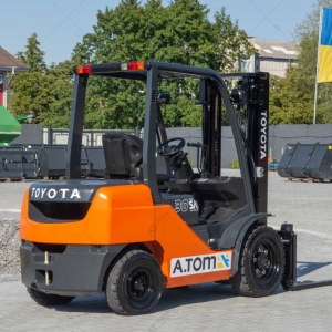Дизельный вилочный погрузчик Toyota 02-8FDF30 2008 г. 3496 м/ч., №4155