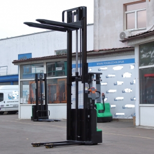 Самоходный электрический штабелёр LF1535JB CL1,5т 3,5м