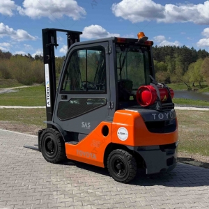 Вилочный погрузчик Toyota 02-8FGF25 2014 г. 38кВт. 4862 м/ч. №5889