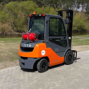 Вилочный погрузчик Toyota 02-8FGF25 2014 г. 38кВт. 4862 м/ч. №5889