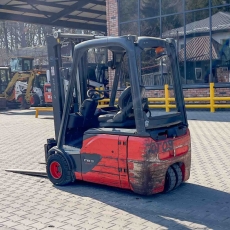 Вилочный погрузчик Linde E18-02 2016 г. 7669 м/ч., № 5560