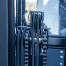 Дизельный вилочный погрузчик Noblelift FD25, кабина, обогреватель, гусматика