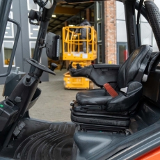 Вилочный погрузчик Linde H25T-02 2020 г. 18875 м/ч., № 5834