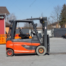 Вилочный погрузчик Linde E25L-01 2016 г. 22861 м/ч., № 5205