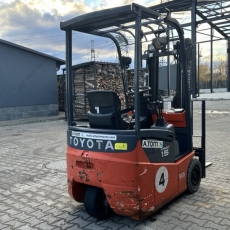 Вилочный погрузчик Toyota 7FBEST15 2011 г. 28 м/ч., № 3012