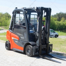 Вилочный погрузчик Linde H25T-01 2020 г. 39,6 кВт., 5026 м/ч. №6084