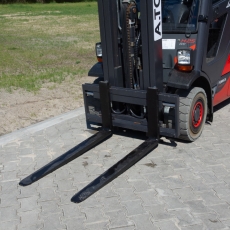 Вилочный погрузчик Linde H25T-02 2015 г. 9179 м/ч., № 5837