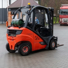 Вилочный погрузчик Linde H20T-02/600 2018 г. 3855 м/ч., № 5835