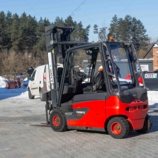 Вилочный погрузчик Linde E25L-01 2015 г. 6567 м/ч. № 5526