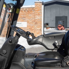 Вилочный погрузчик Linde E25L-01 2015 г. 6567 м/ч. № 5526