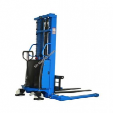 Штабелёр с электрическим подъёмом CTD1.5T/1.6M