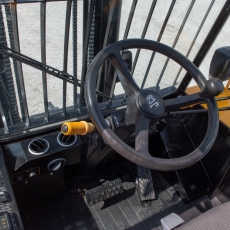 Вилочный погрузчик JCB 926-4 4WD 2017 г. 4360,4 м/ч. № 5148